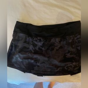 Lululemon tennis skirt